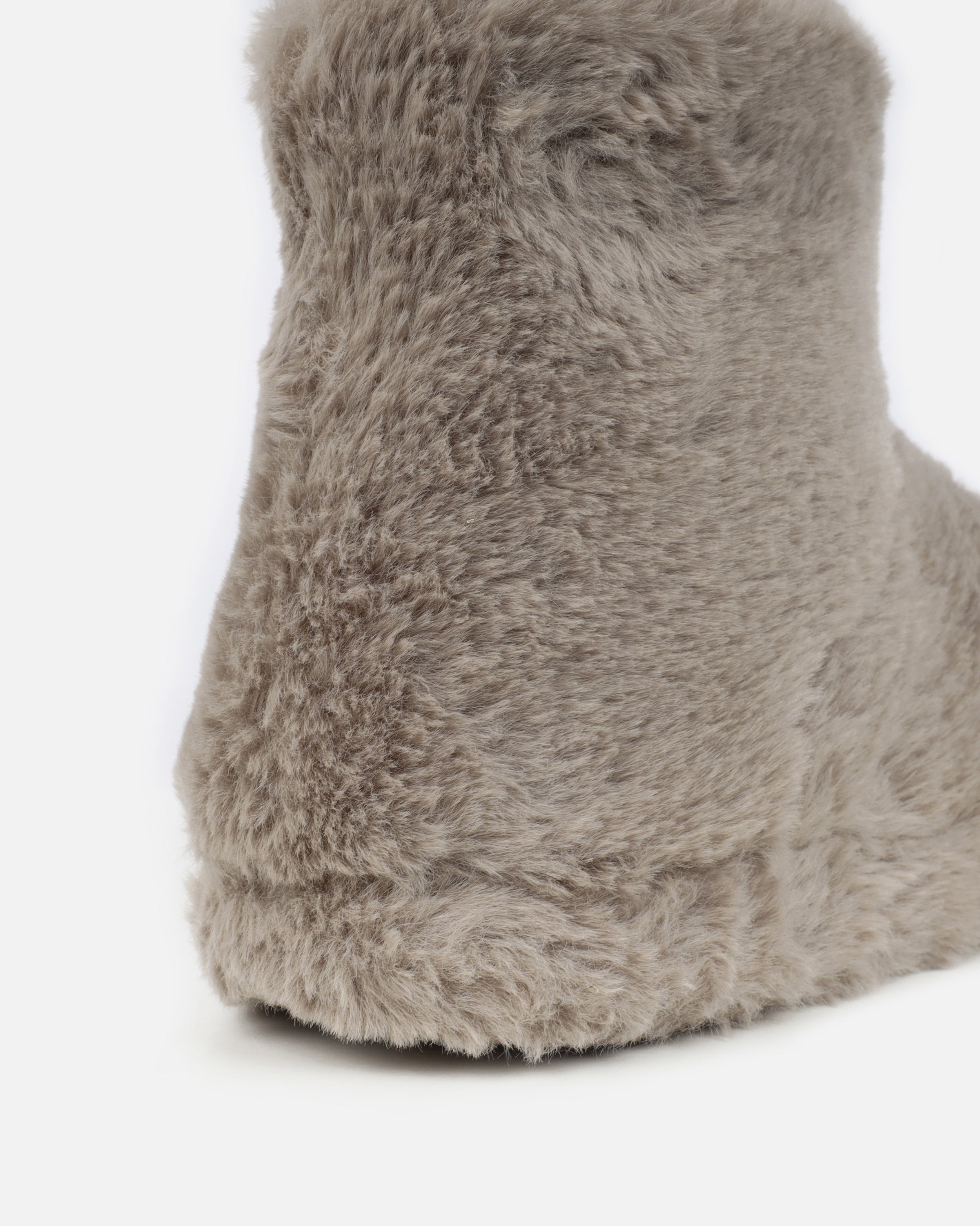 Comfy Mocha Fluffy Slipper Boots
