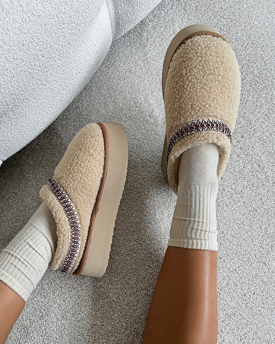 Oscar Beige Teddy Faux Fur Flatform Slides
