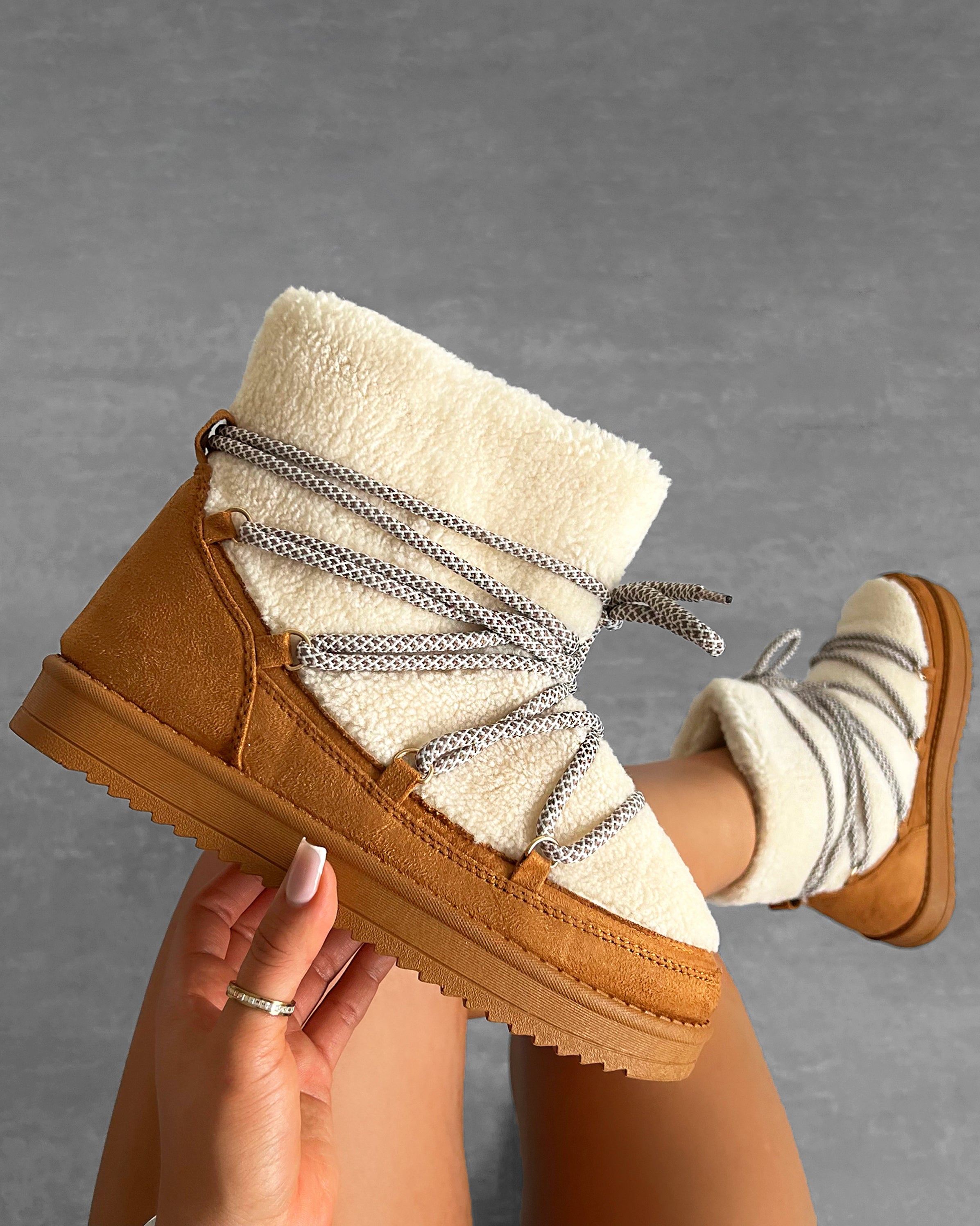 Warmth Tan Borg Mix Laced Snow Boots